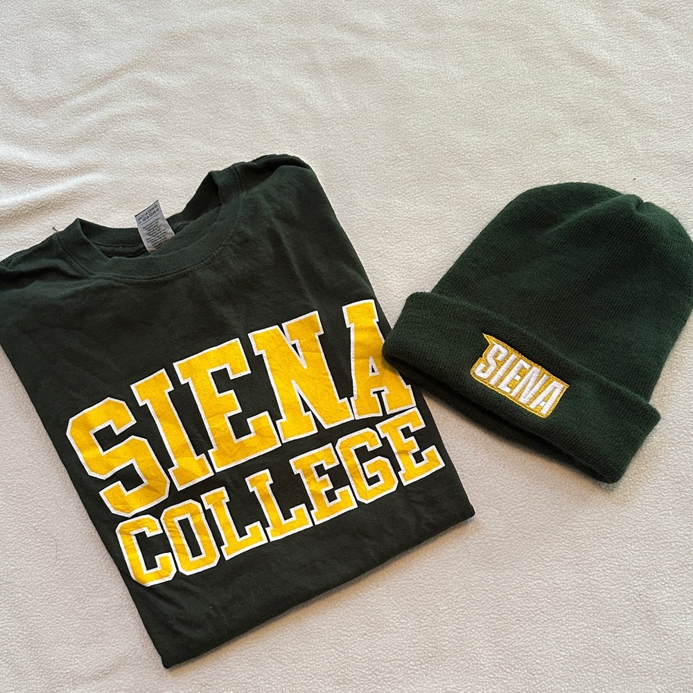 Siena College Shirt & Hat